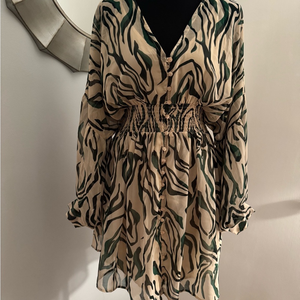 River Island Black and Tan A-line Long Sleeve Dress
